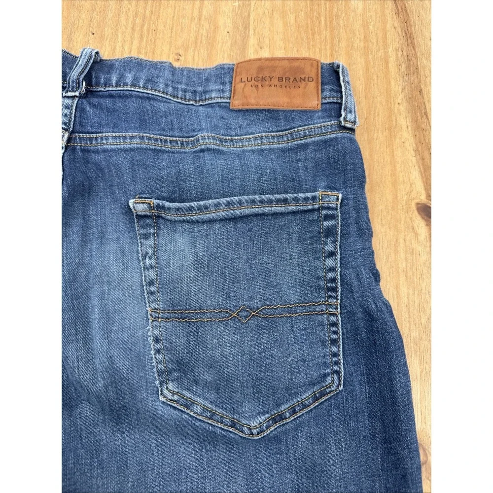 Lucky Brand Jeans 410 Athletic Straight Fit‎ Mens 34x32 (34x30) Denim Casual